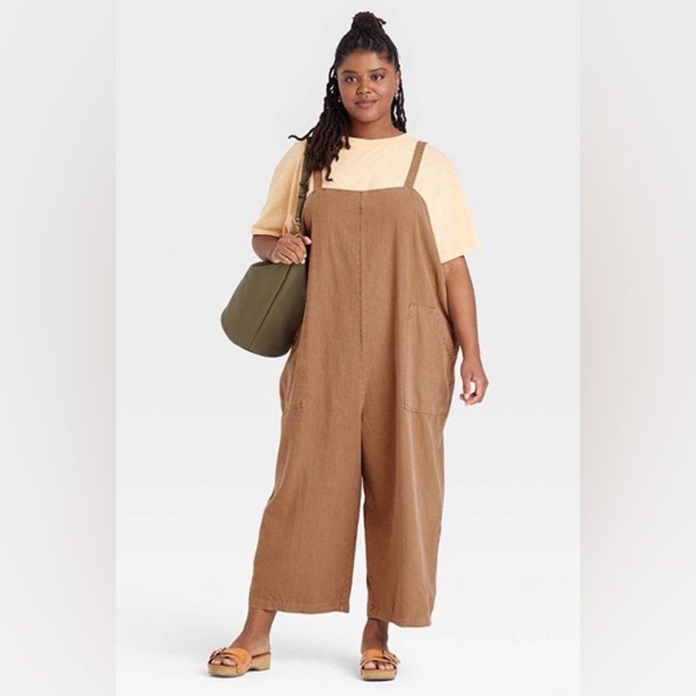 Universal Thread Women's Brown and Tan Jumpsuit - 2X